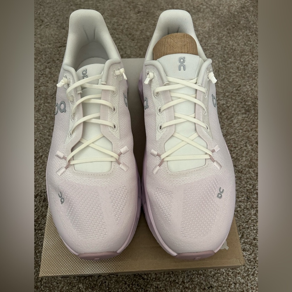 On Cloud Cloudtilt Women’s Shoes!!